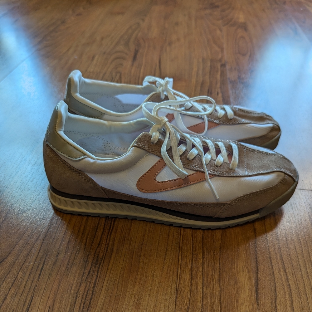 Women's Tretorn Rawlins 2.0 Sneakers in White and Beige, Size 7 - Picture 3 of 12